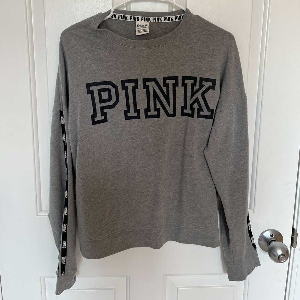 VICTORIAS SECRET PINK grey crewneck